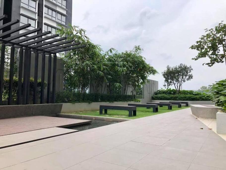 Dsara Sentral Mrt With Two Free Parking * Sungai Buloh