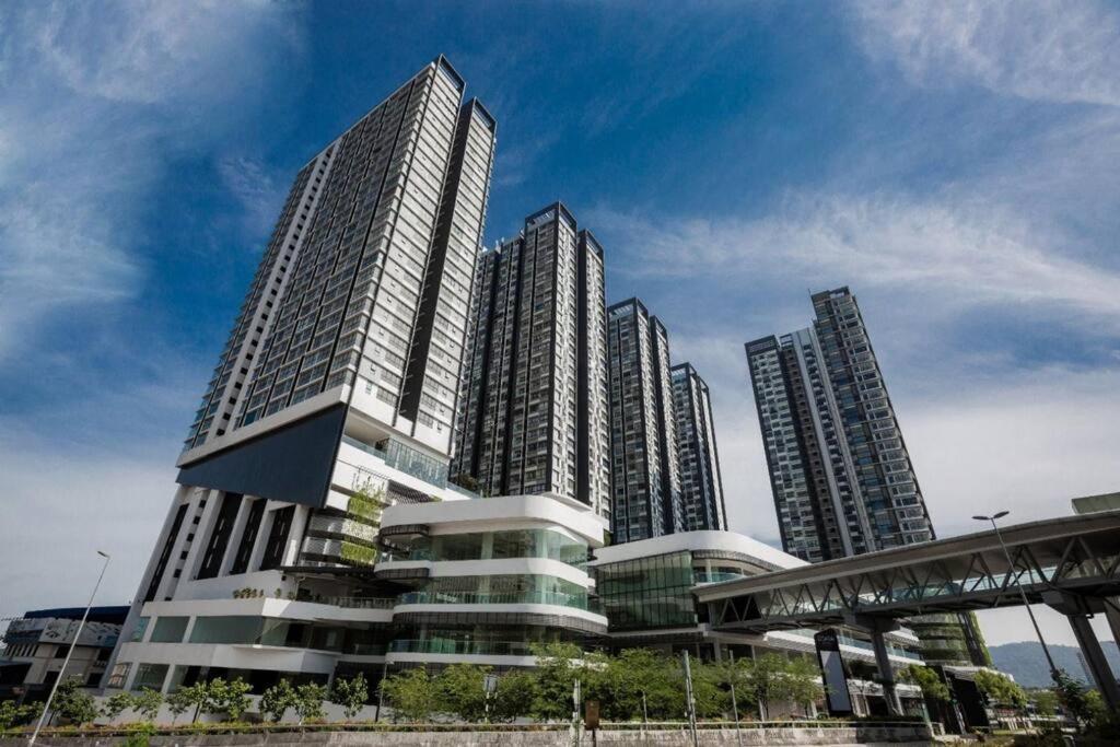 D'sara Sentral Mrt With Two Free Parking Apartemen *
