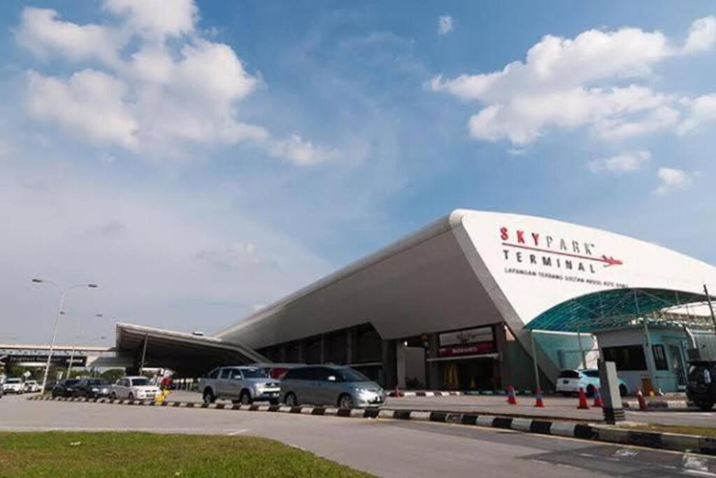 D'sara Sentral Mrt With Two Free Parking Sungai Buloh